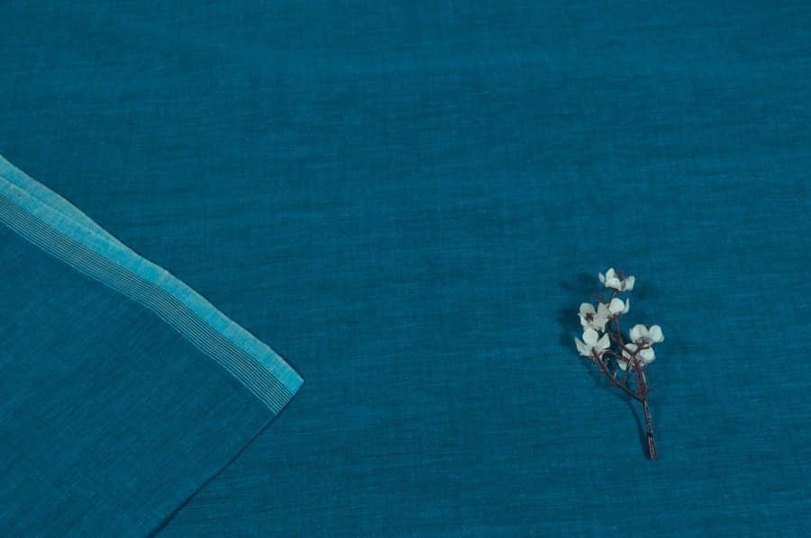 Authentic HandLoom Flowy Soft Cotton Fabric Pre-Cut 1m Authentic HandLoom Flowy Soft Cotton Fabric - Image 1