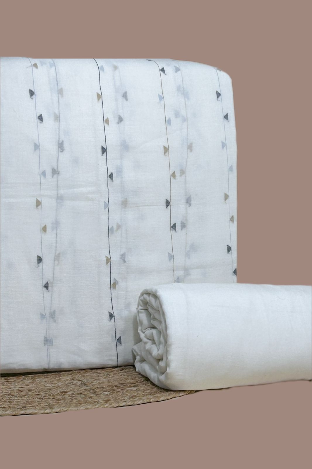 32157 White - 2pc Handloom Woven Design Cotton Top and Handloom Soft Cotton Bottom Fabric Set - Image 1