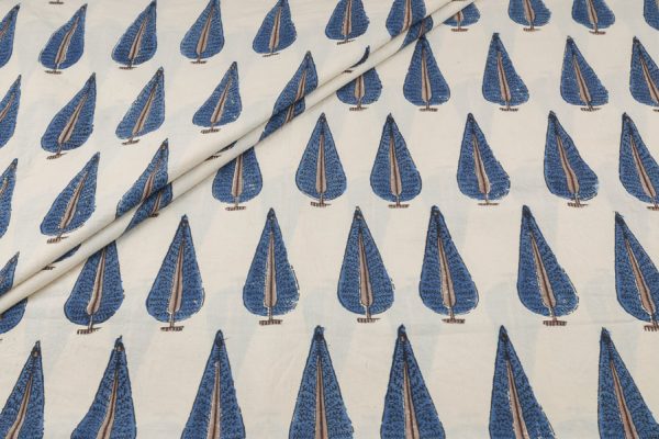 Pre-Cut 0.65m Natural White Handblock Ajrakh Printed Cotton Fabric