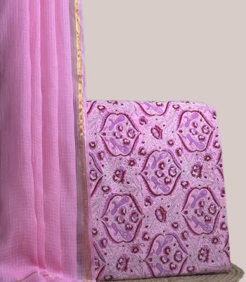 This 2pc unstitched fabric set features a sheer