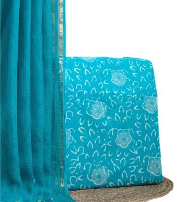 This 2pc unstitched fabric set features a sheer
