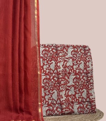 This 2pc unstitched fabric set features a sheer