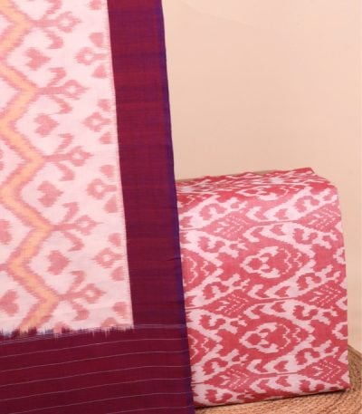 This 2pc unstitched fabric set features an Ikkat-weave dupatta with a woven border and tasseled fringe