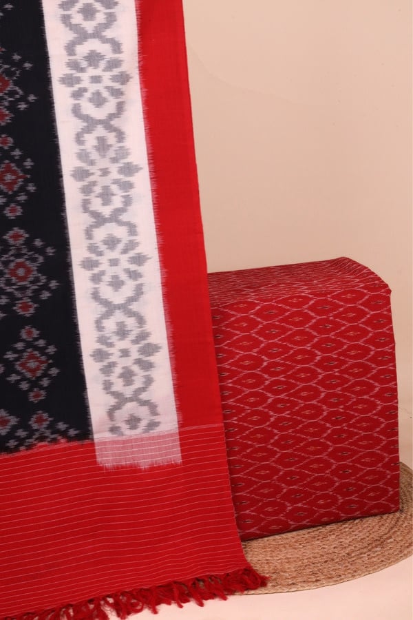 Red - 2pc Ikkat Dupatta and Ikkat Top Fabric Set This 2pc unstitched fabric set features an Ikkat-weave dupatta with a woven border and tasseled fringe