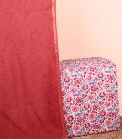 This 2pc unstitched fabric set features a soft