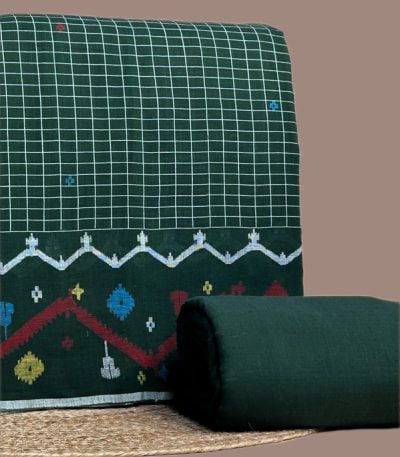 This green unstitched fabric set includes a 2.50 metre Jamdani Intricate Woven Cotton top and a 2.50 metre Handloom bottom. No dupatta included in this set.