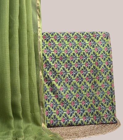 This green unstitched suit fabric set includes a 2.50 metre AirLoom™ Kota dupatta paired with a 2.50 metre Blockprint Soft Cotton top fabric. Ideal for custom tailoring into your preferred silhouette.