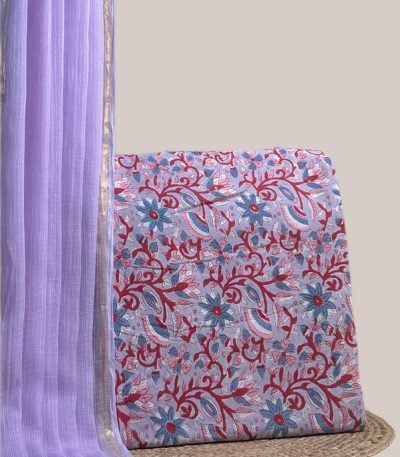 This purple unstitched suit fabric set includes a 2.50 metre AirLoom™ Kota dupatta paired with a 2.50 metre Blockprint Soft Cotton top fabric. Ideal for custom tailoring into your preferred silhouette.