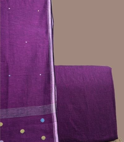 This purple unstitched suit fabric set includes a 2.50 metre Handloom Cotton dupatta paired with a 2.50 metre Handloom Cotton top fabric. Ideal for custom tailoring into your preferred silhouette.