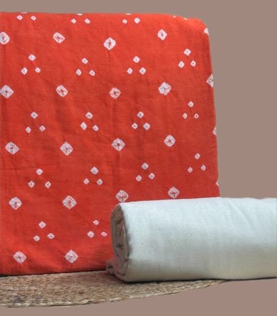 This red unstitched fabric set includes a 2.50 metre Bandhani Cotton top and a 2.50 metre Handloom Cotton bottom. No dupatta included in this set.
