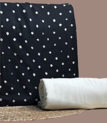 This black unstitched fabric set includes a 2.50 metre Bandhani Cotton top and a 2.50 metre Handloom Cotton bottom. No dupatta included in this set.