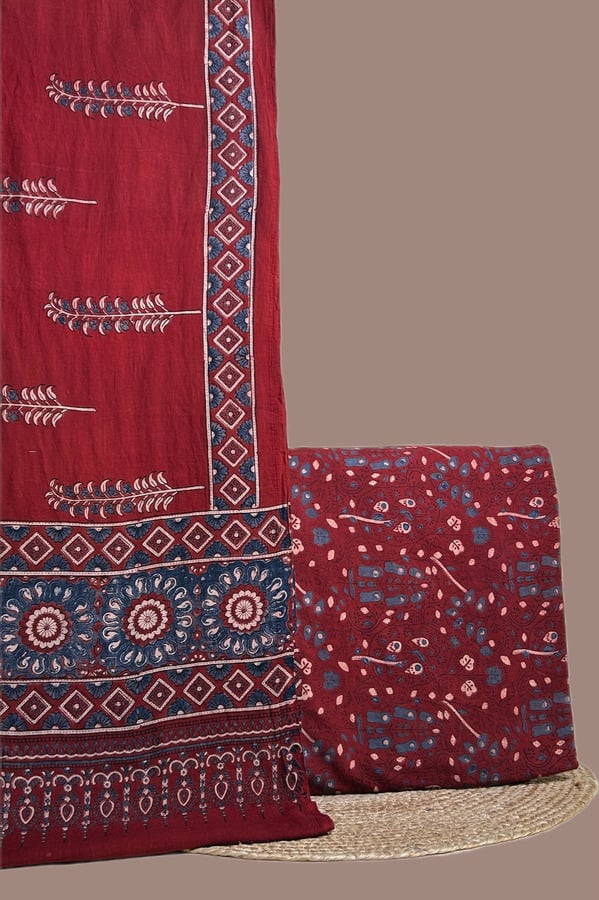 Red - 2pc Ajrakh Dupatta and Ajrakh Handblock Top Fabric Set Madder red Ajrakh dupatta with leaf sprigs and indigo medallion pallu