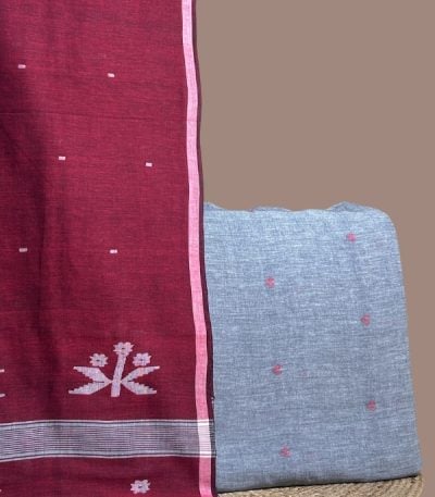 Maroon handloom jamdani dupatta with woven tree pallu and a gray woven buti top.