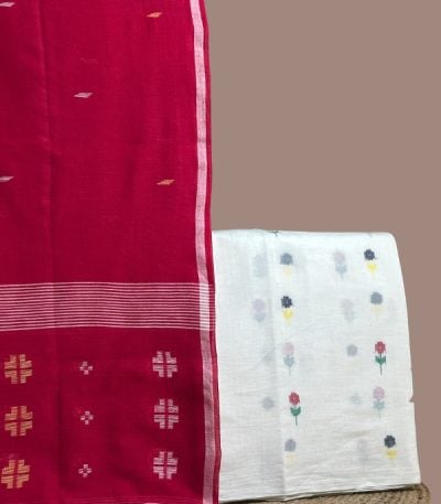 Red handloom jamdani dupatta with woven cross pallu and an ivory floral buti top.