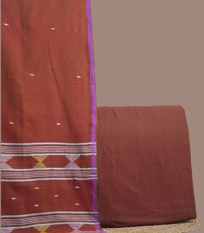 Red plain handloom top paired with red jamdani dupatta with multicolour butis.