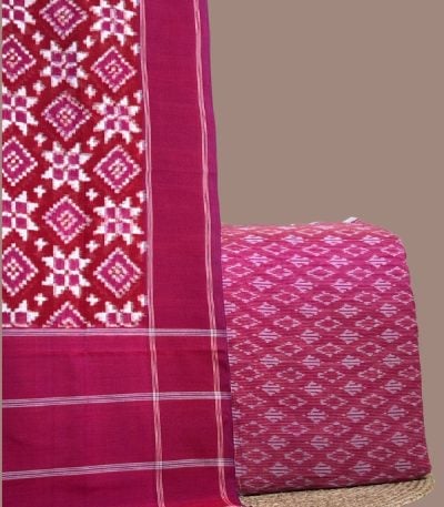 Red teliya patola ikkat dupatta with star lattice