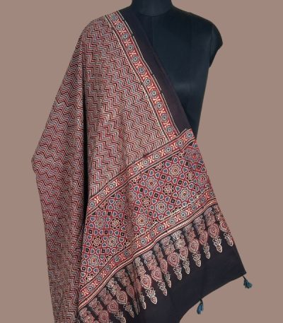 Madder red and cream chevron Ajrakh dupatta with star lattice pallu